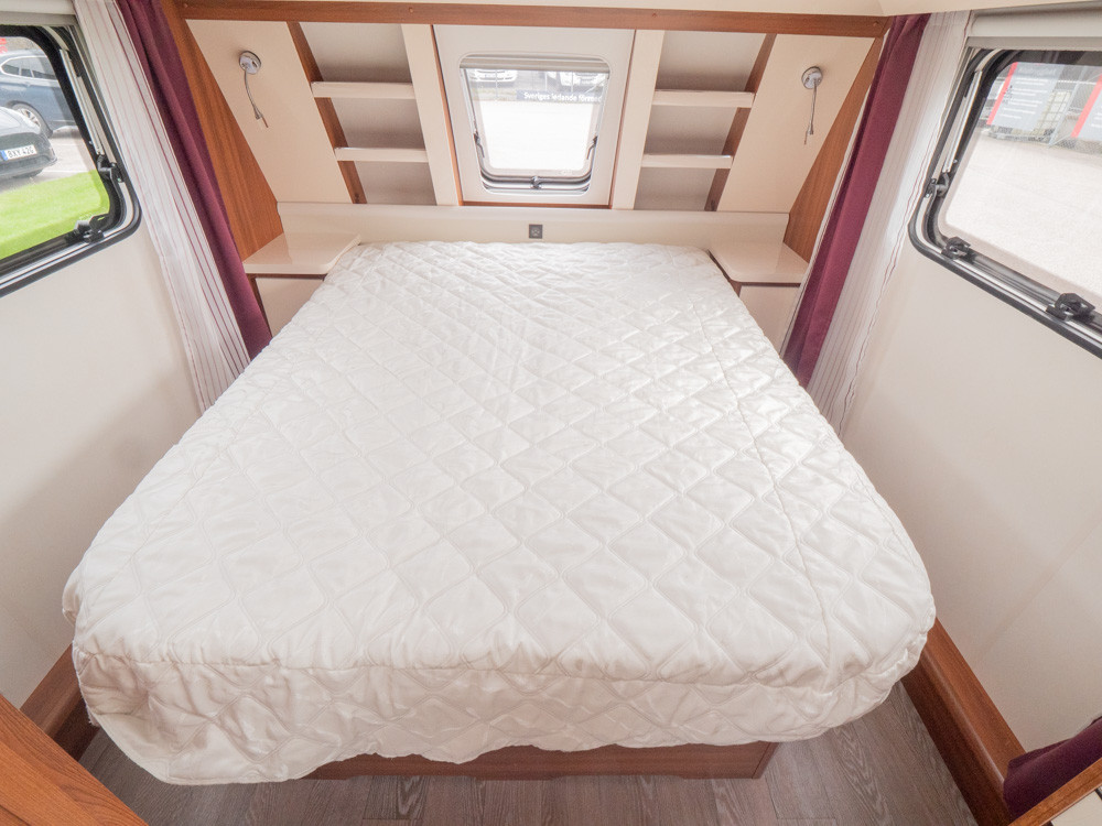 Hobby-540 UFF EXCELLENT *Queenbädd *Förtält-(2018)-2915645