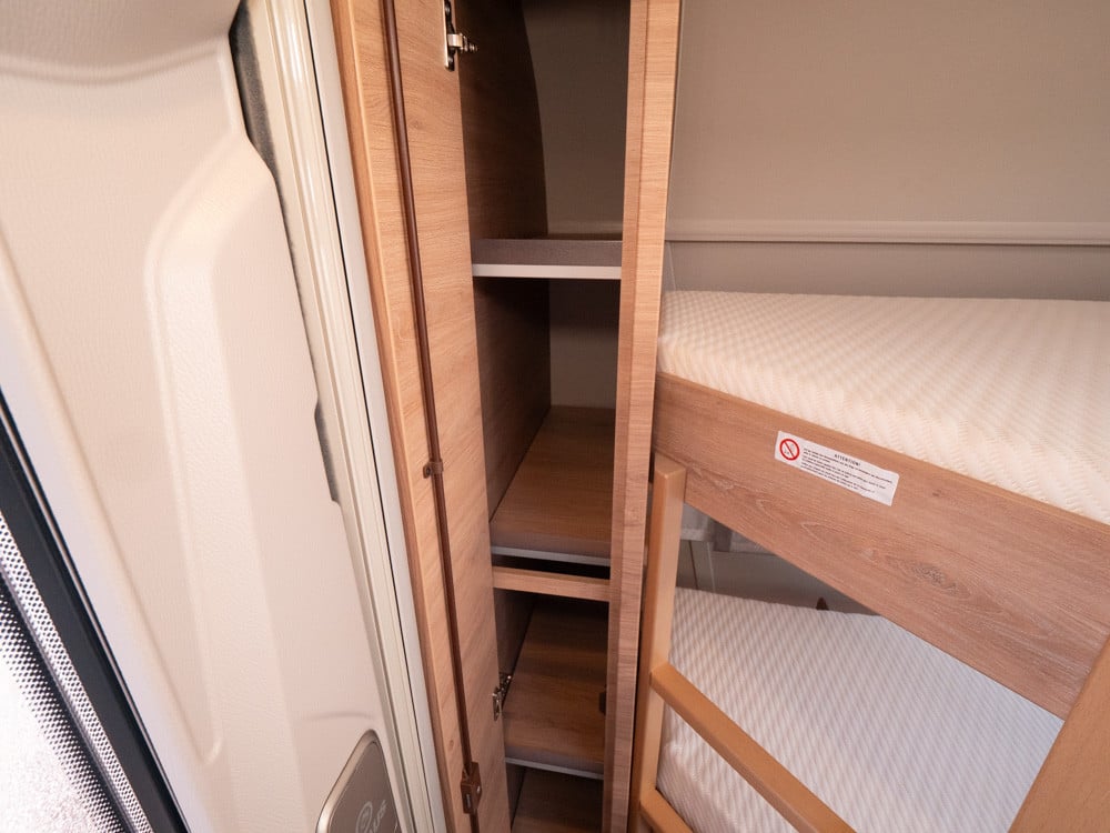 Knaus-Südwind 550 *Barnkammare *Dubbelbädd-(2022)-2915691