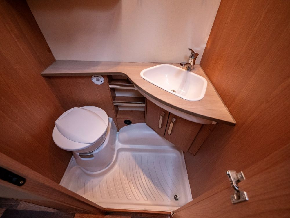 Knaus-Sport 400 LK *Taksäng *Truma-(2013)-2930348