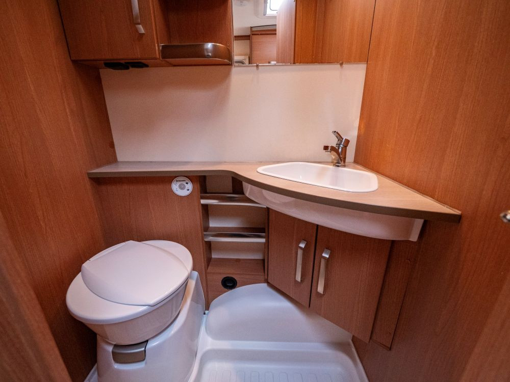 Knaus-Sport 400 LK *Taksäng *Truma-(2013)-2930349