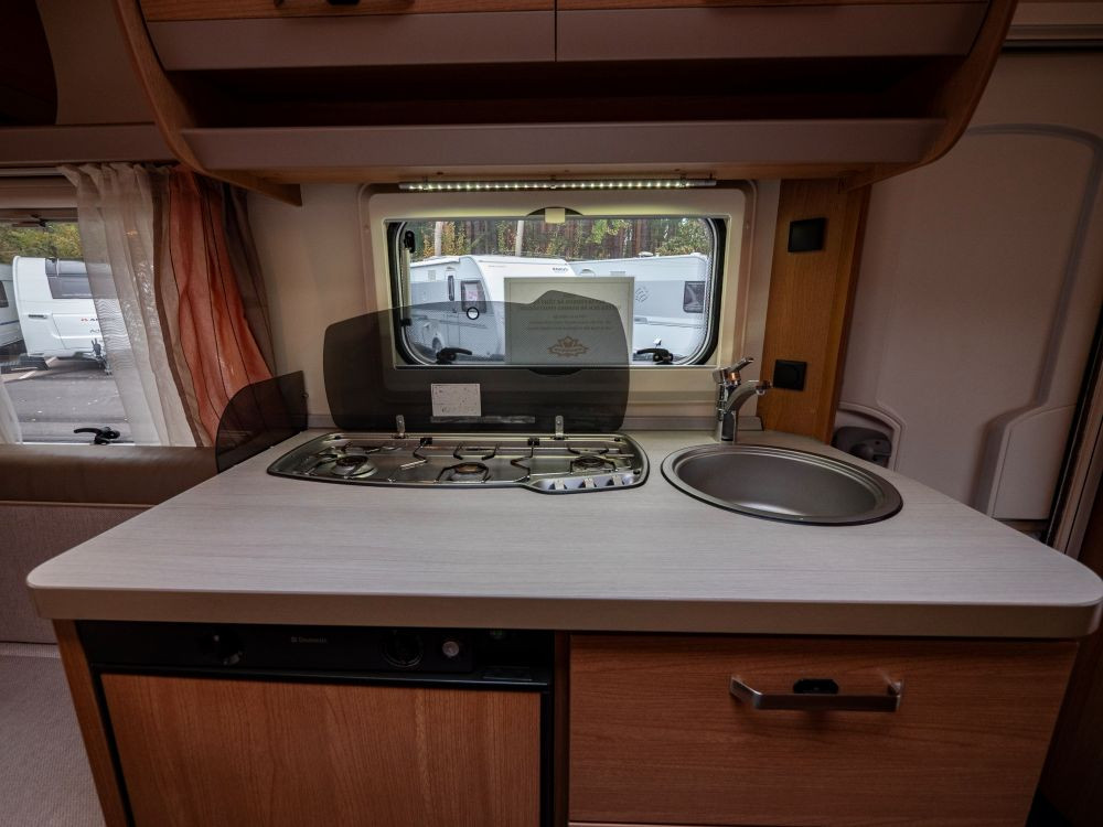 Knaus-Sport 400 LK *Taksäng *Truma-(2013)-2930342