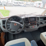 Carthago-CHIC C-LINE I 4.2 *Truma *Dubbelbädd *Solcell-(2009)-2932223