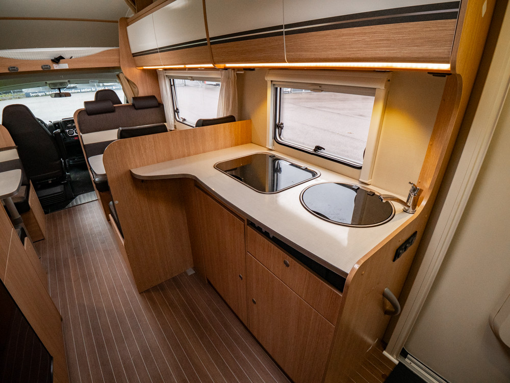 Carado-A 72 *Barnkammare *Truma *Lågmil-(2017)-2943253