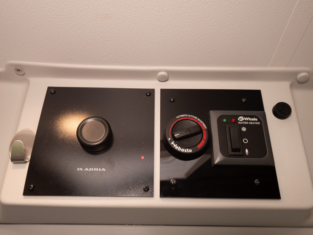 Adria-TWIN 600 SPT FAMILY *2-våningssäng *AC bodel-(2019)-2950983