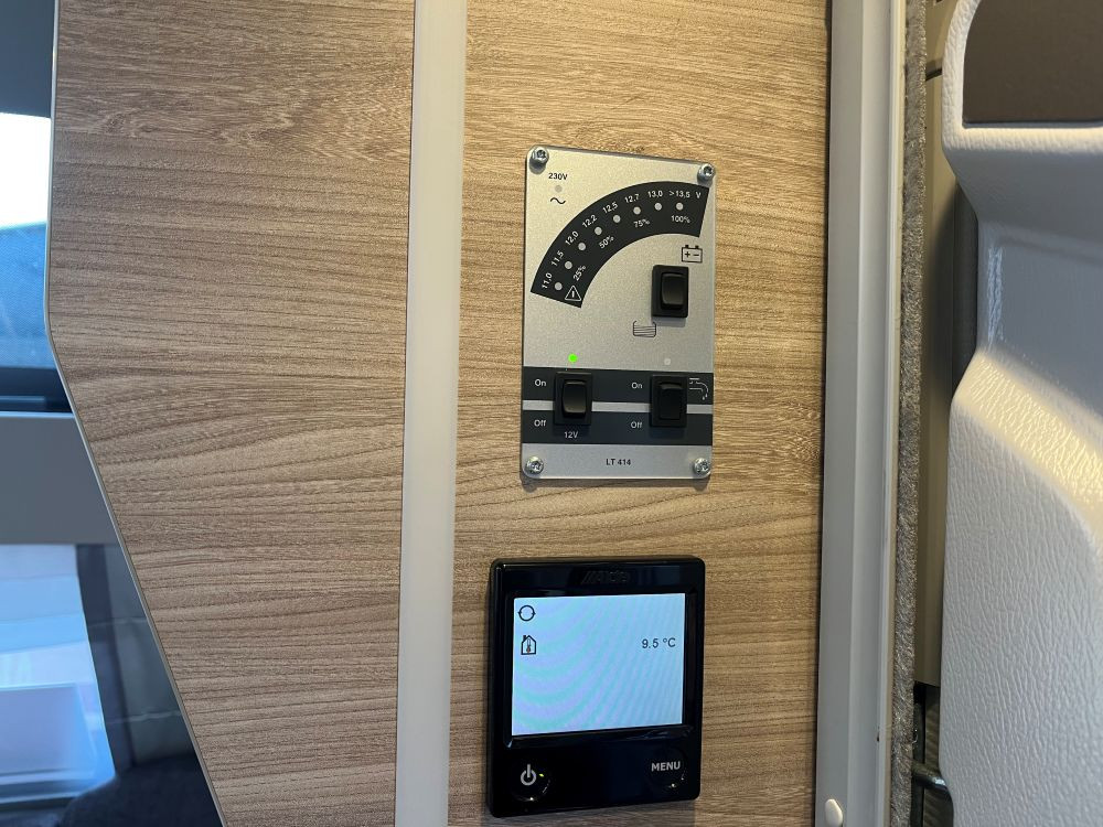 Knaus-Südwind 540 UE *Långbäddar *Förtält *Mover-(2020)-2948813