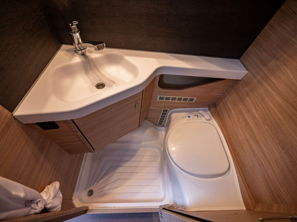 Knaus-Südwind 540 UE *Långbäddar *Förtält *Mover-(2020)-2948815