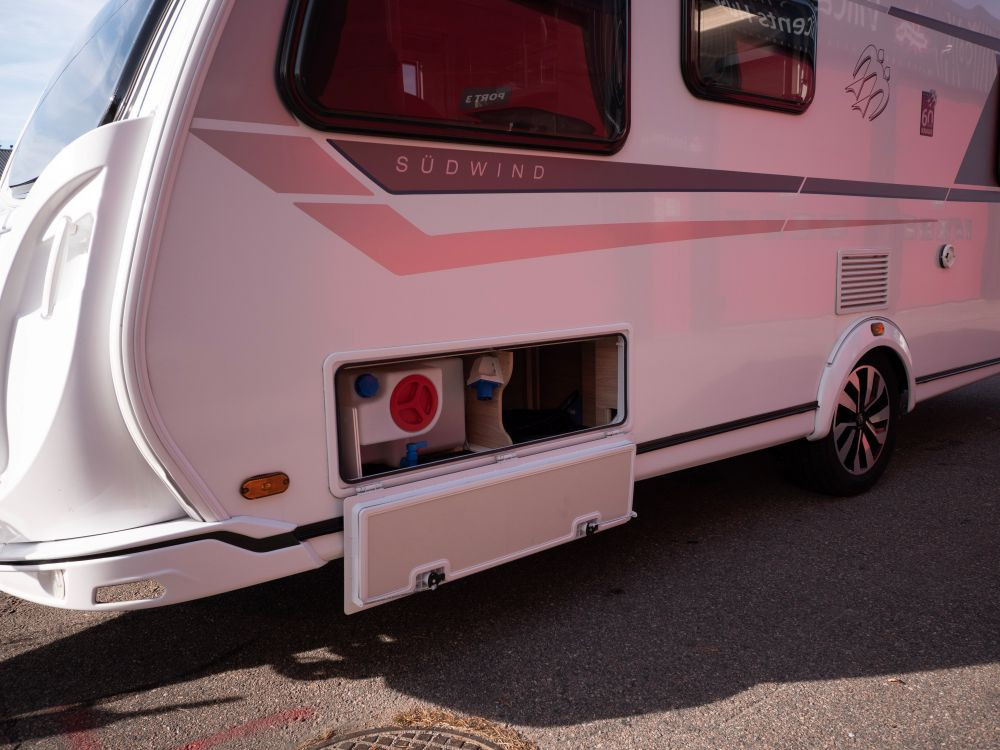 Knaus-Südwind 540 UE *Långbäddar *Förtält *Mover-(2020)-2948818