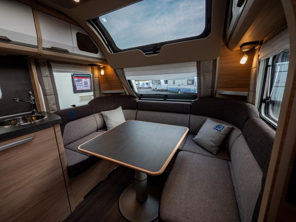 Knaus-Südwind 540 UE *Långbäddar *Förtält *Mover-(2020)-2948804