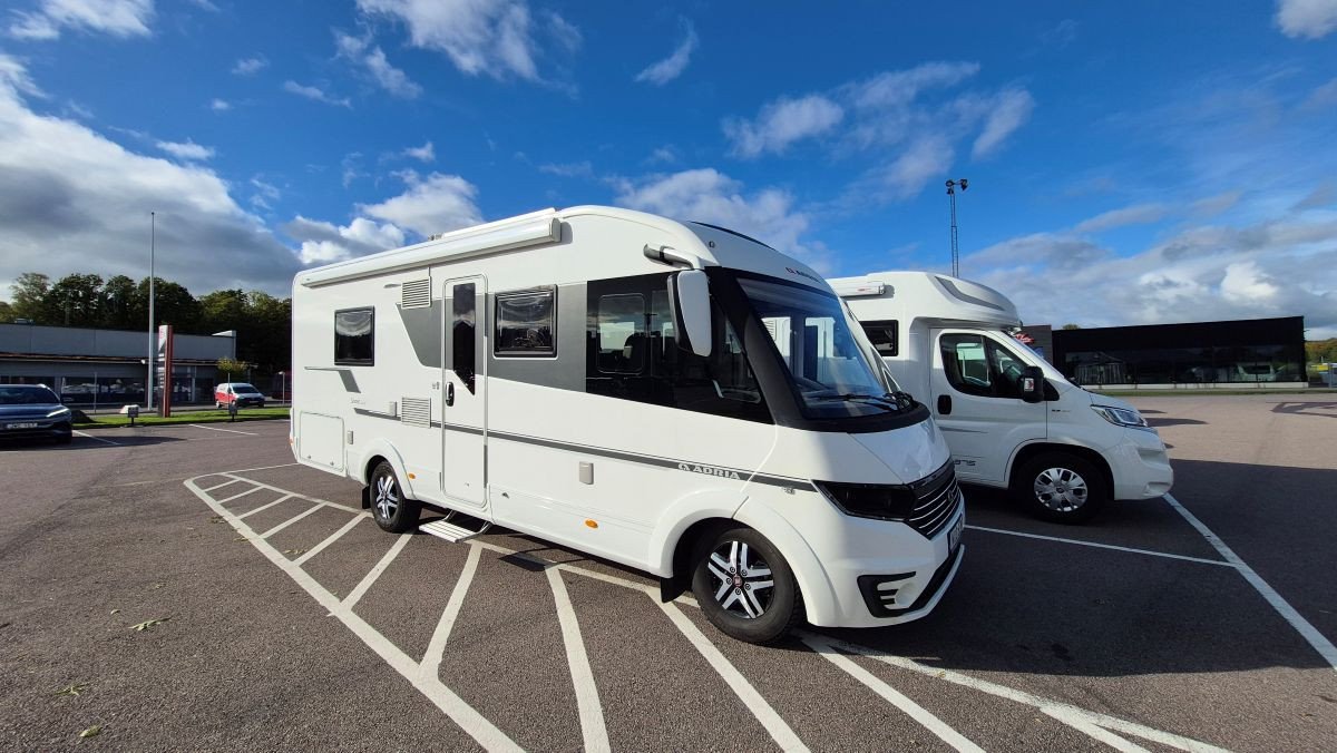 Adria-SONIC I 700 DLT *Långbäddar *ALDE *AC bodel-(2019)-2919943