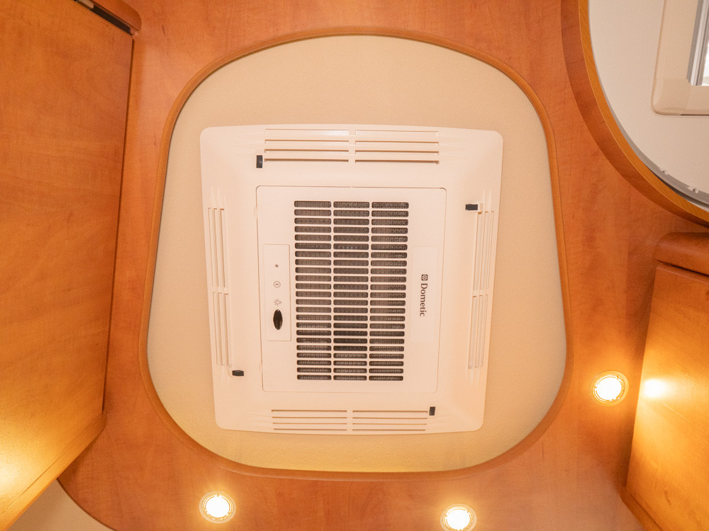 Carthago-CHIC C-LINE XL 5