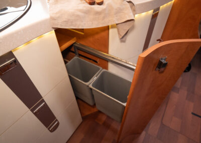 5 LE *Långbäddar *Kamkedja-(2014)-2947006