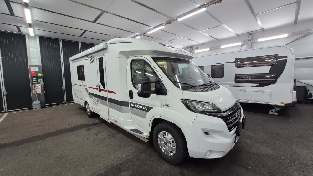 Adria-CORAL S 670 SLT *Hydrauliska stödben *Toa bak-(2016)-2924958