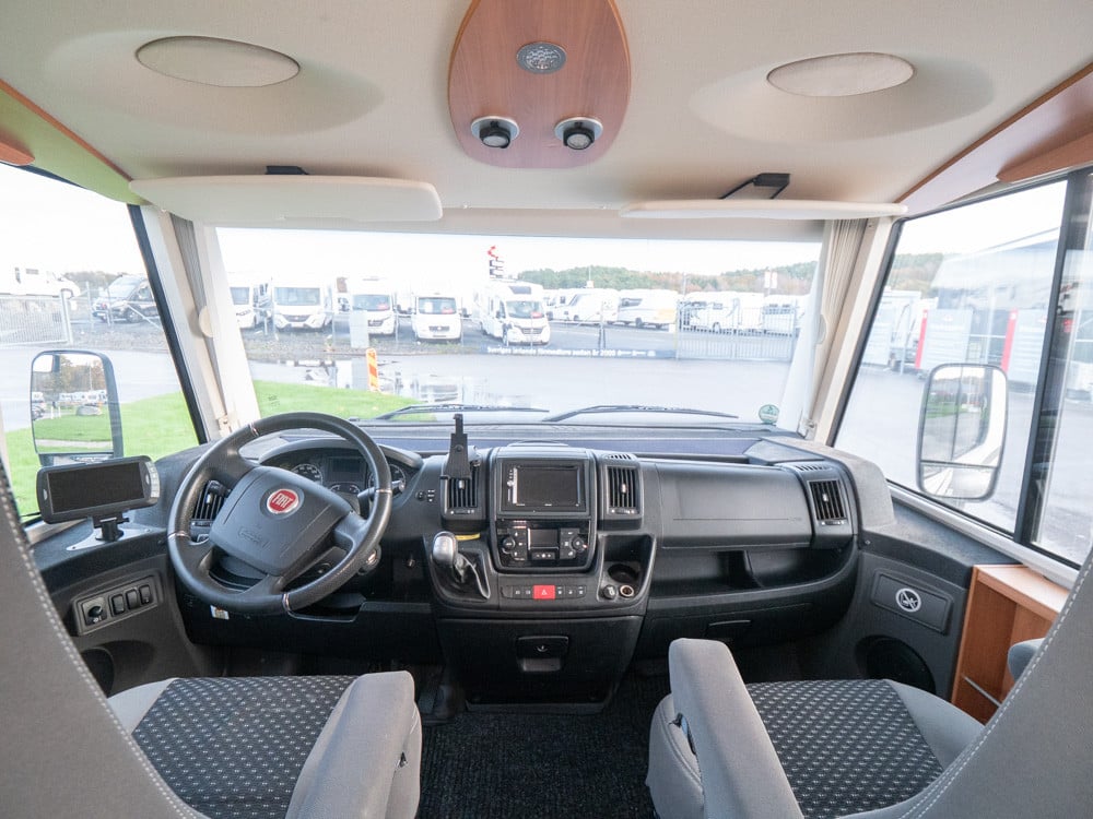 Hymer-Exsis 674 *Långbäddar *Automat *Truma-(2014)-2950379