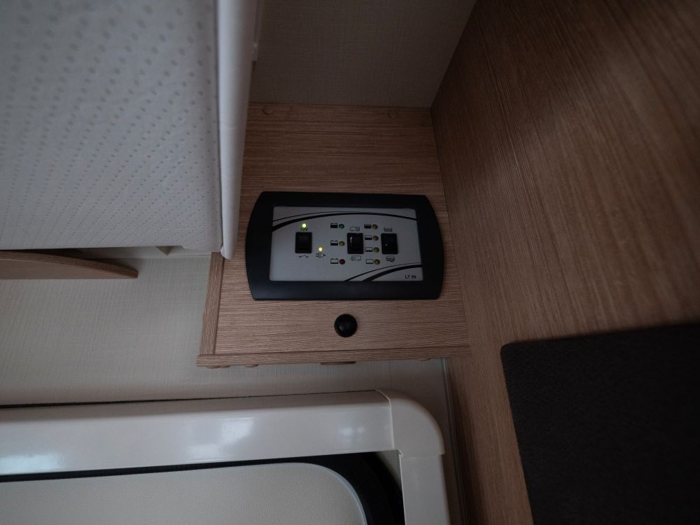 Sunlight-T 68 *Långbäddar *Taksäng-(2015)-2956559