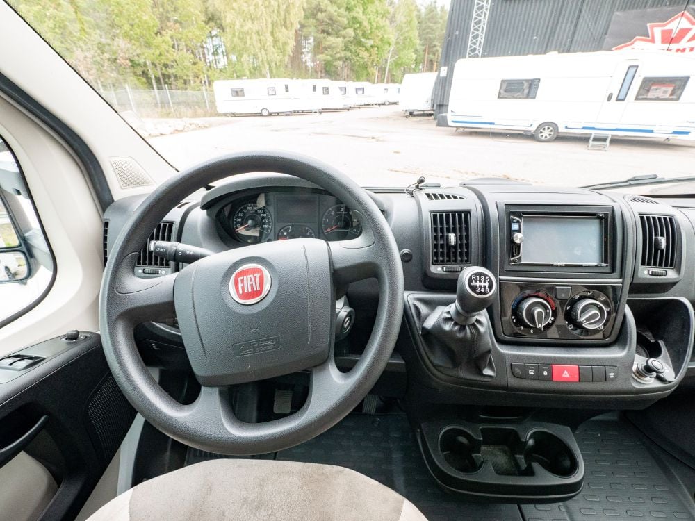 Sunlight-T 68 *Långbäddar *Taksäng-(2015)-2956566