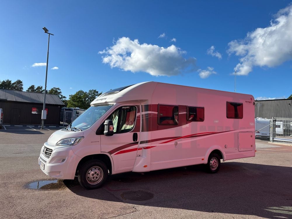 Sunlight-T 68 *Långbäddar *Taksäng-(2015)-2956570