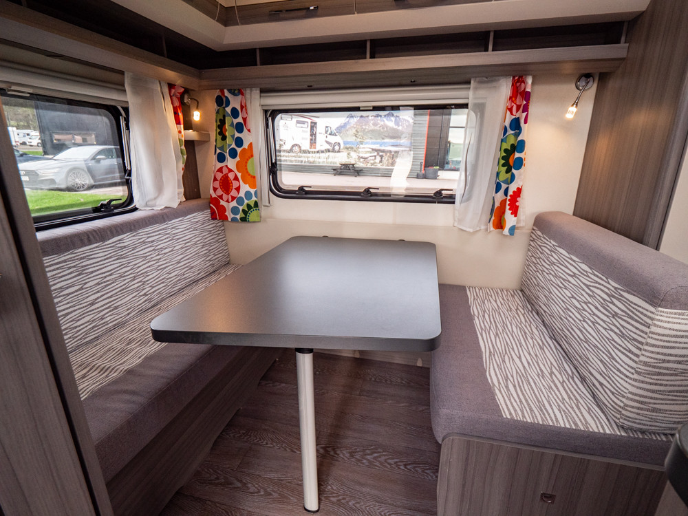 Hobby-390 SF-(2019)-2966292