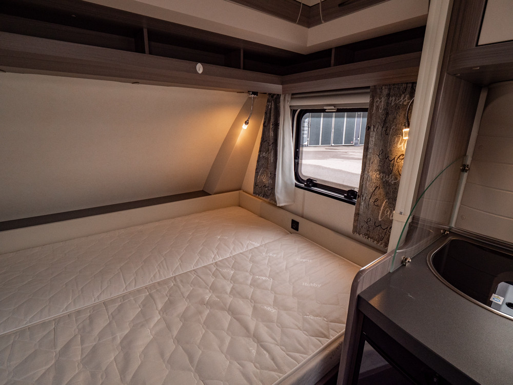 Hobby-390 SF-(2019)-2966299