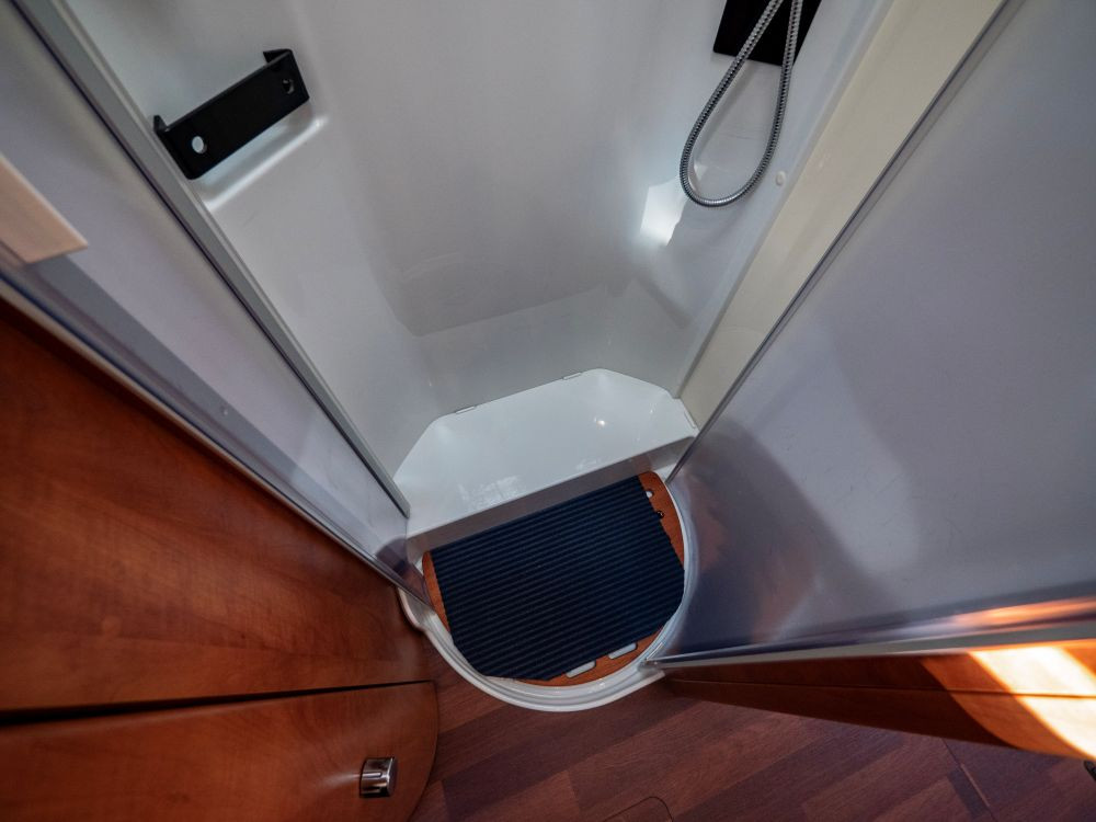 Carthago-CHIC C-LINE I 4.9 *Automat *Långbäddar *Kamkedja-(2016)-2956535