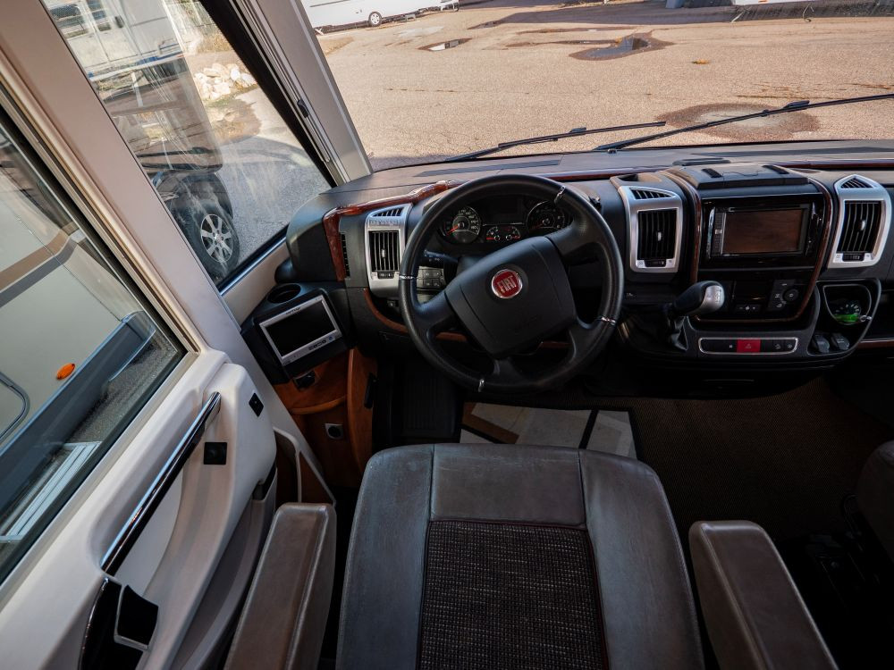 Carthago-CHIC C-LINE I 4.9 *Automat *Långbäddar *Kamkedja-(2016)-2956539