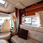 McLouis-MC4-32 *Toalett bak *Taksäng *Truma-(2012)-2954989