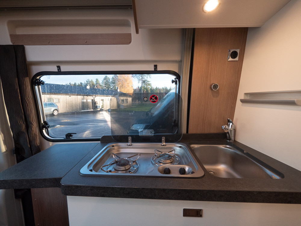 Carthago-Van 640 LE *Automat *Långbäddar *Solcell-(2018)-2969832