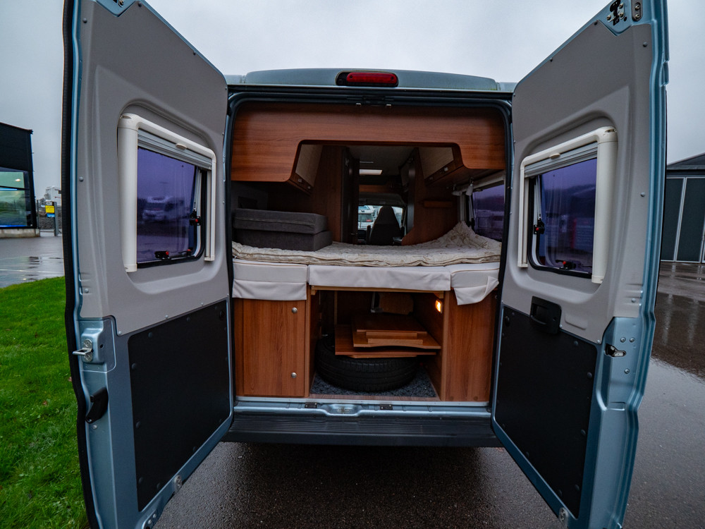 Knaus-Van tourer *Automat *Solcell-(2016)-2973394