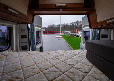 Knaus-Van tourer *Automat *Solcell-(2016)-2973395