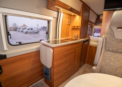 Knaus-Van tourer *Automat *Solcell-(2016)-2973382