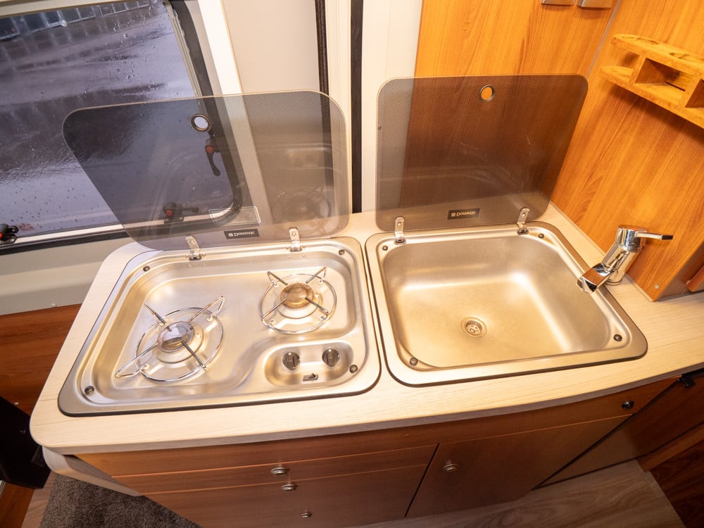 Knaus-Van tourer *Automat *Solcell-(2016)-2973383