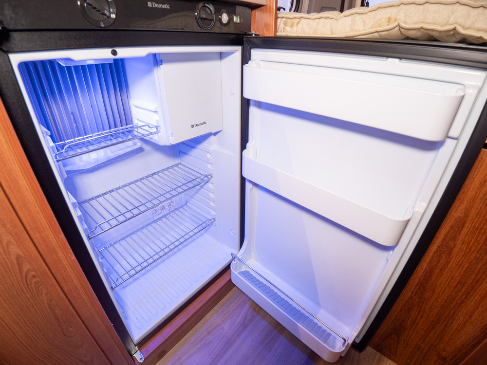 Knaus-Van tourer *Automat *Solcell-(2016)-2973384