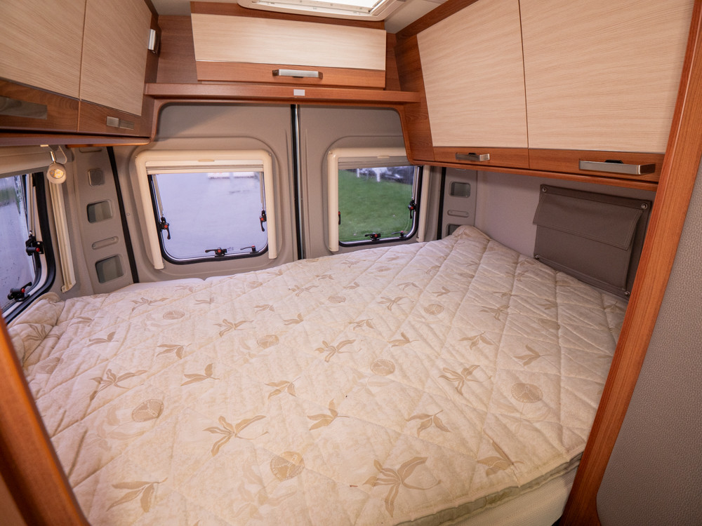 Knaus-Van tourer *Automat *Solcell-(2016)-2973385