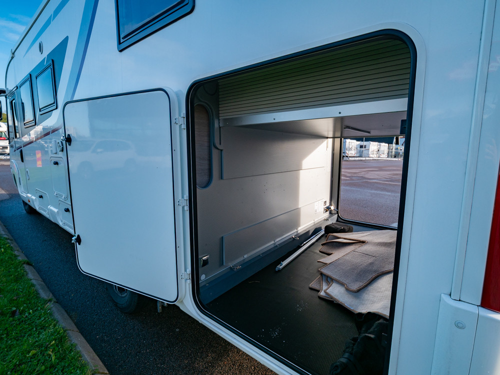 Rapido-8096 DF *Queenbädd *AC bodel *Automat-(2021)-2956640