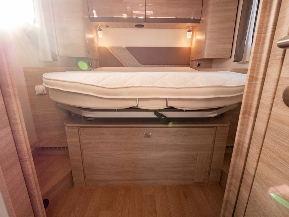 Rapido-8096 DF *Queenbädd *AC bodel *Automat-(2021)-2956628