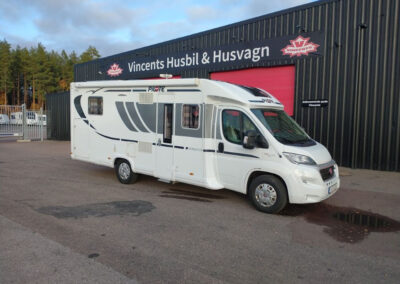 Pilote-P740C *Automat *Queenbädd *Solcell-(2017)-2959604