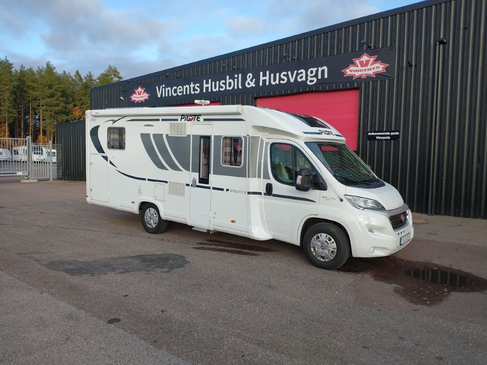 Pilote-P740C *Automat *Queenbädd *Solcell-(2017)-2959604