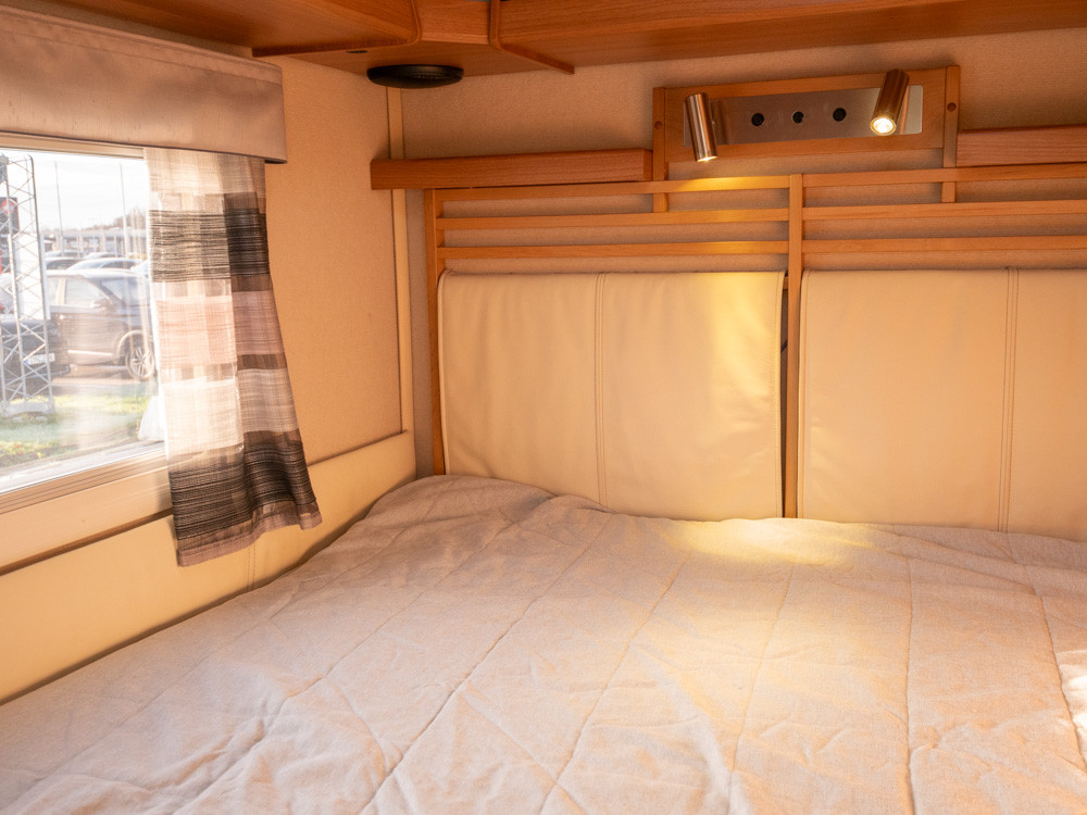 KABE-TM 740 LXL *AC bodel *ALDE *Solcell-(2013)-2981229