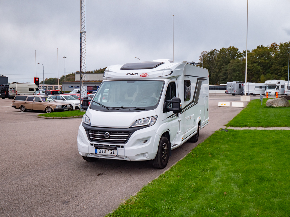 Knaus-Vansation 650 MEG *B-körkort *Långbäddar *Solcell-(2021)