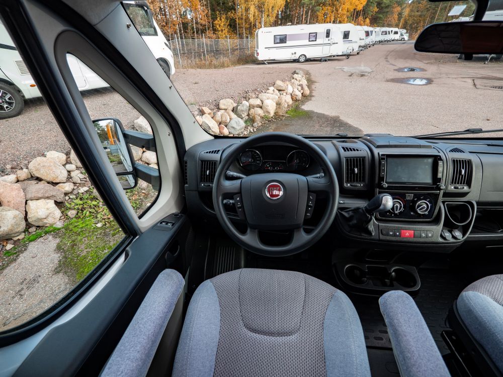 Weinsberg-R58 *Automat *Taksäng *Solcell-(2019)