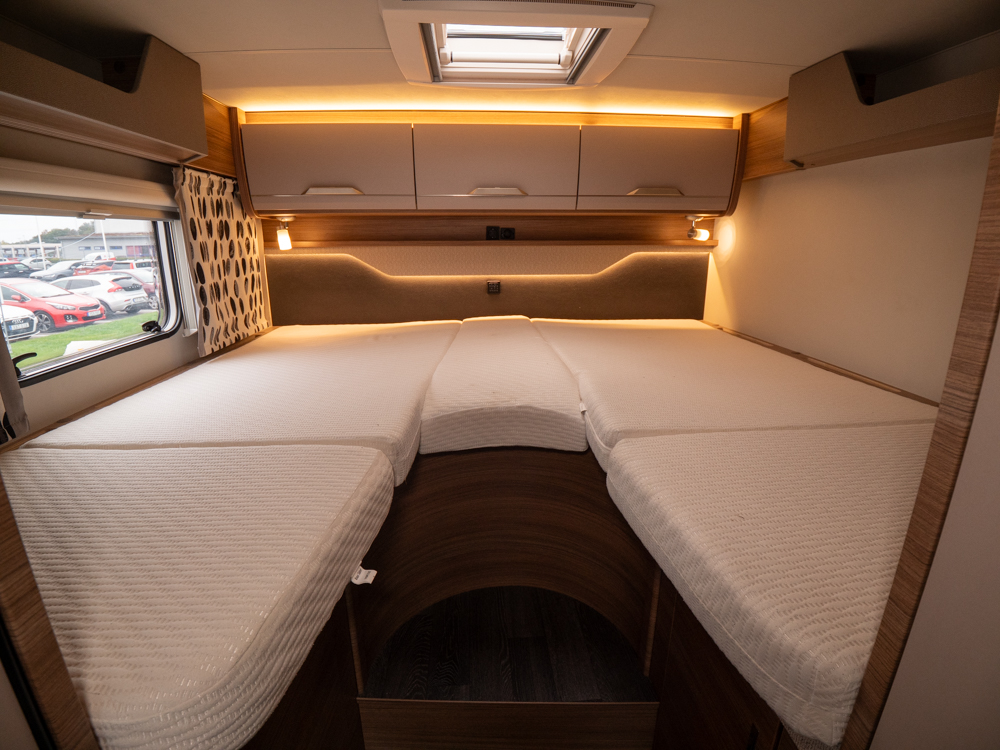 Knaus-Vansation 650 MEG *B-körkort *Långbäddar *Solcell-(2021)