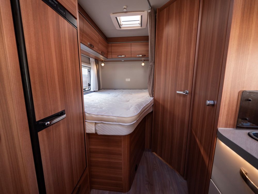 Weinsberg-R58 *Automat *Taksäng *Solcell-(2019)