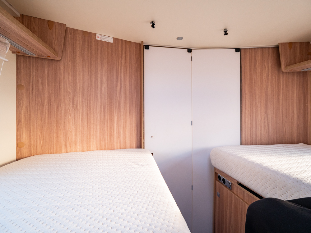 Bürstner-Lyseo 727 *Långbädd *Taksäng *Truma-(2020)