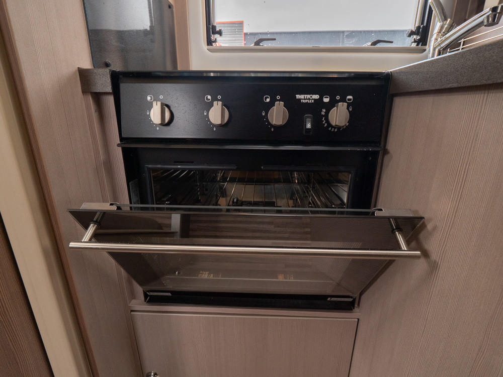 Adria-SUPER SONIC I 701 SC *Alde *Solcell *Kamkedja-(2016)-3003096