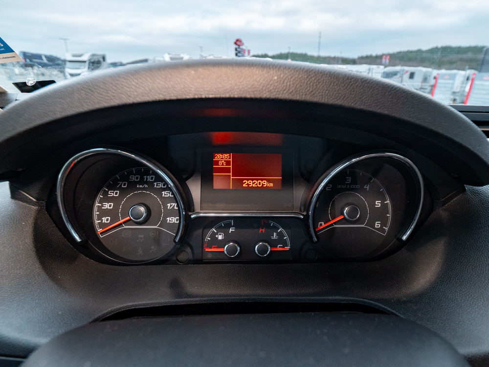 Pilote-Pacific 740 C Evidence *Queenbädd *Automat-(2021)-3009280