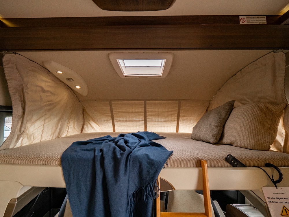 Bürstner-ELEGANCE *Queenbädd *3500kg *Solcell-(2010)-2992653