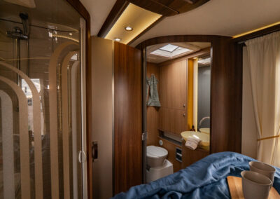 Bürstner-ELEGANCE *Queenbädd *3500kg *Solcell-(2010)-2992654