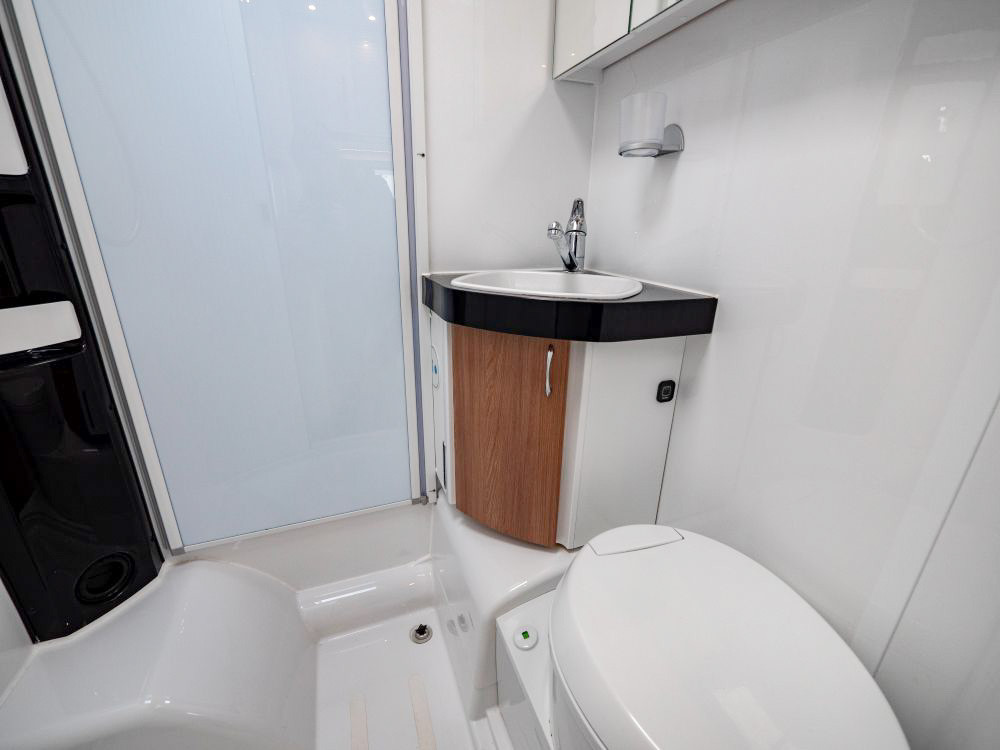 Hobby-T65 GE *Automat *Långbäddar *Solcell-(2021)-2985539