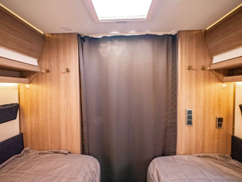 KABE-ROYAL 560 GLE KS *Långbäddar *Solcell *Alde-(2015)-3001523