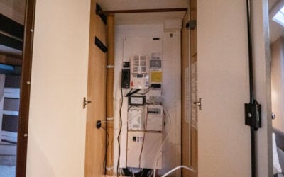 Hobby-HOBBY 490KMF DELUXEEDI *Barnkammare *Truma-(2021)-3001543