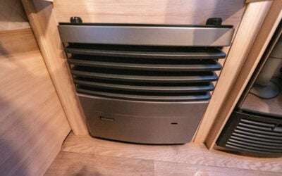 Hobby-HOBBY 490KMF DELUXEEDI *Barnkammare *Truma-(2021)-3001545